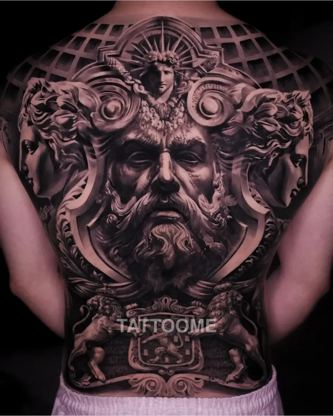 블랙앤그레이 등판 - haarlem_tattooer