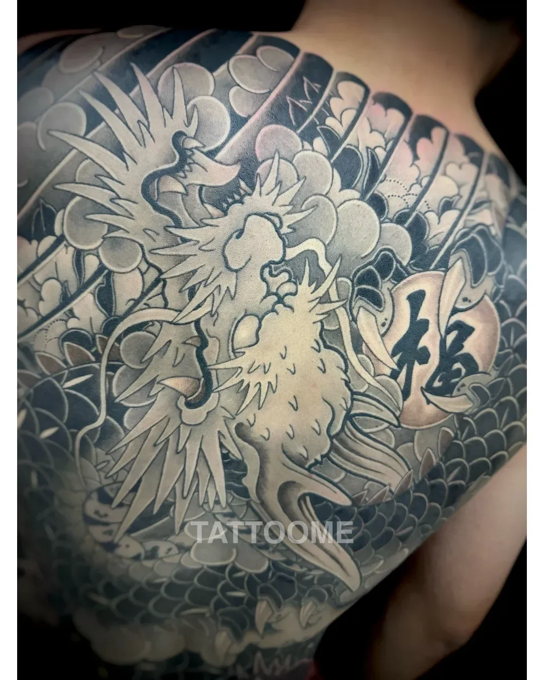 이레즈미 등판 2 - hyeon__tattoo 2