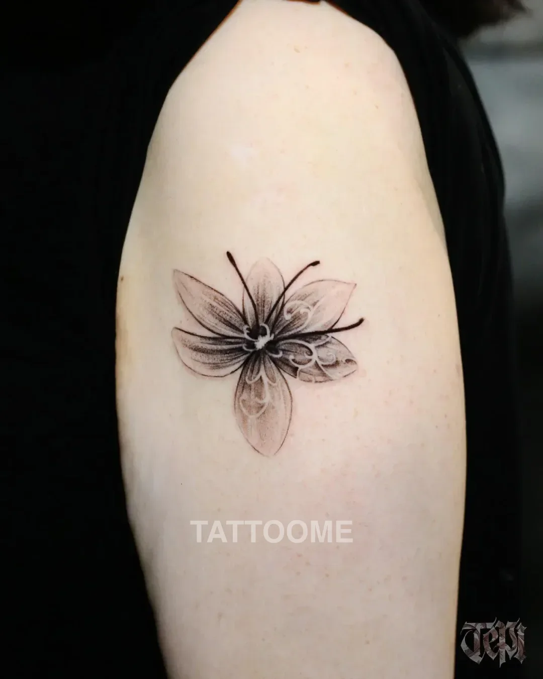 블랙워크 꽃 - tepi_tattoo