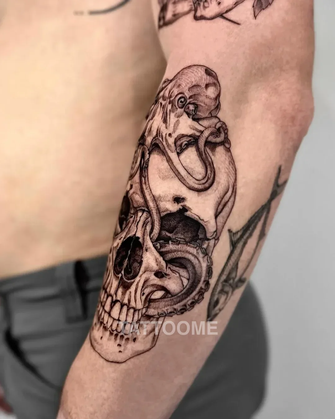 블랙앤그레이 해골 - nero_tattooer