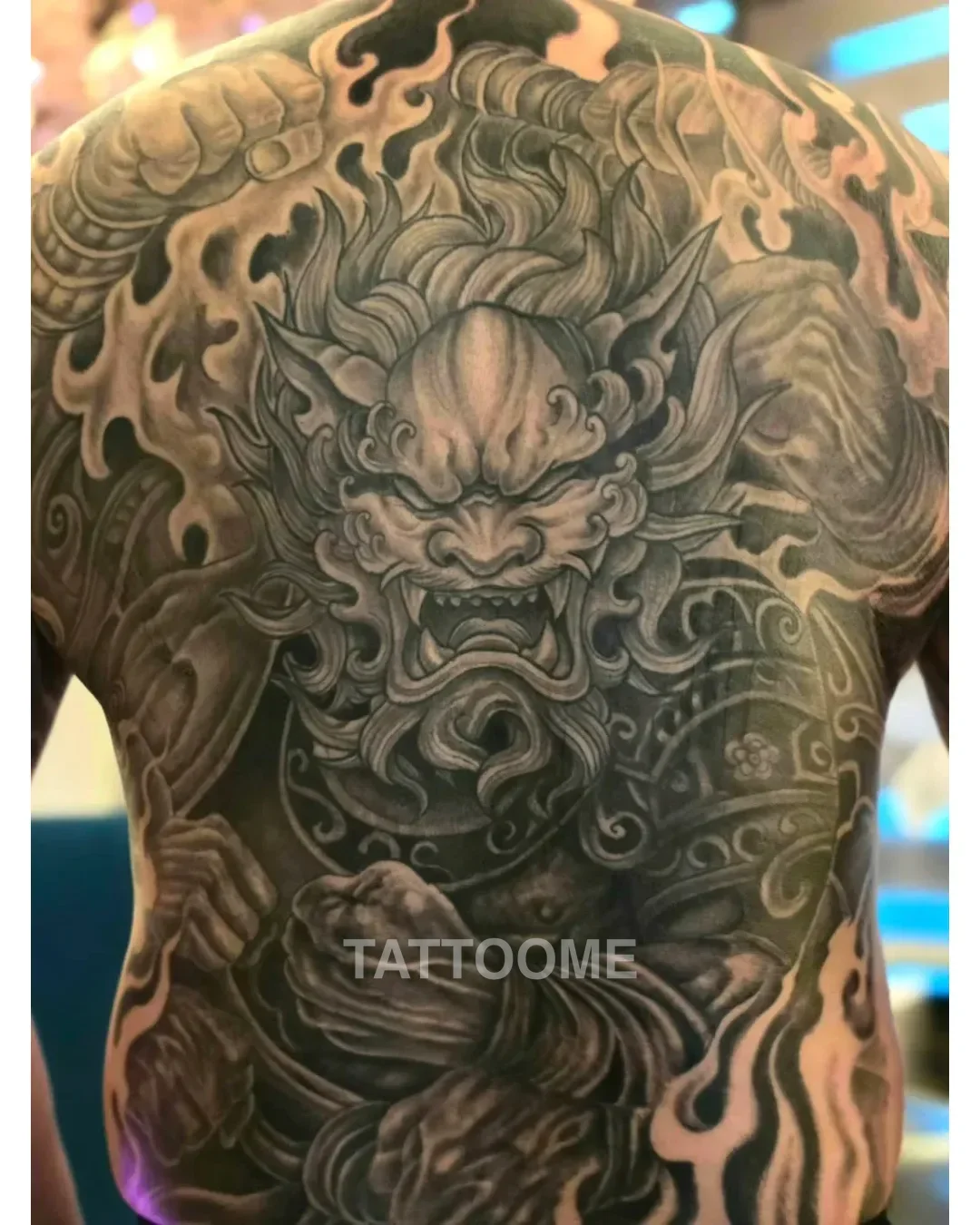 블랙앤그레이 타투 4 - tattooer_elbow