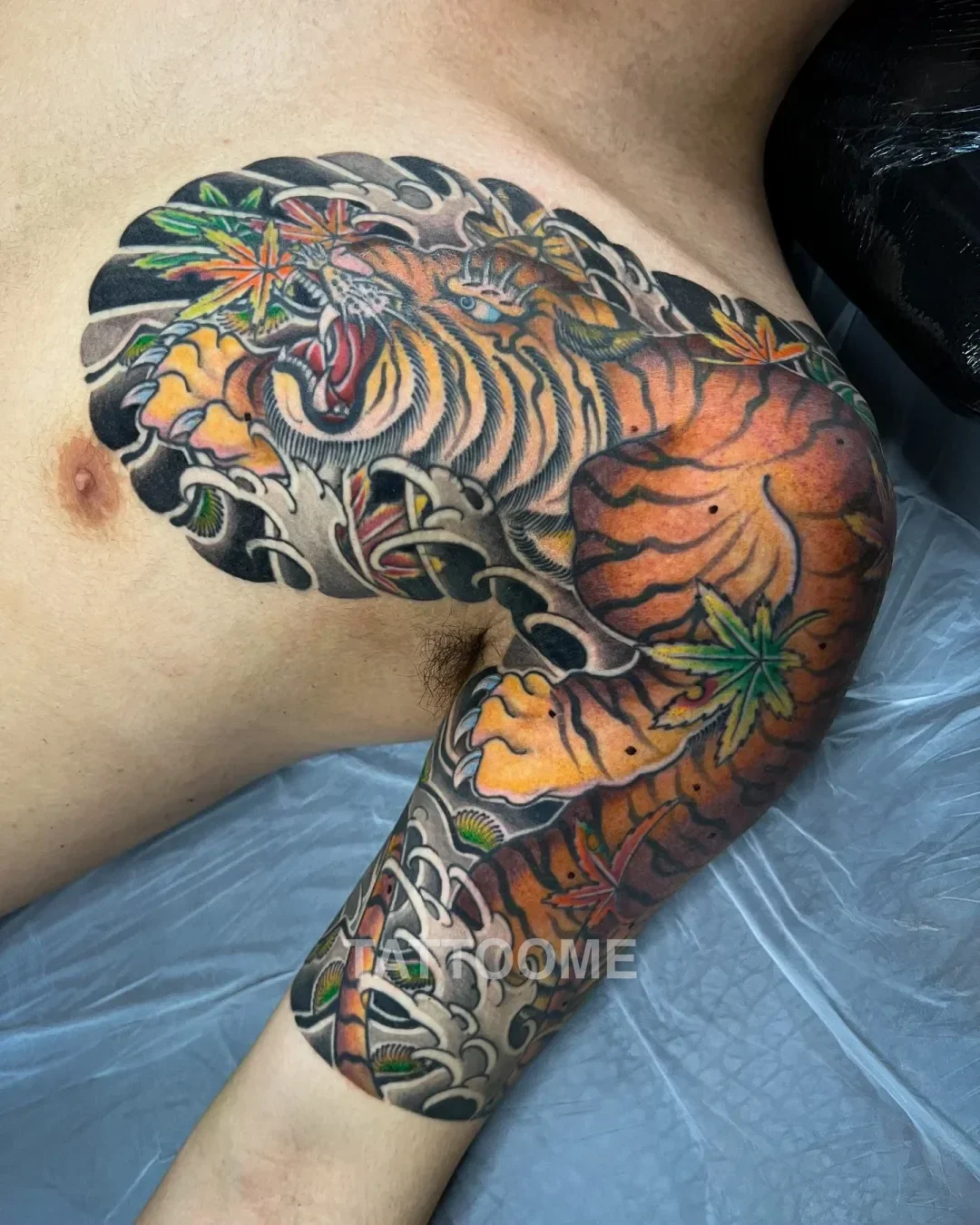 이레즈미 호랑이 - horihoka_tahotattoo