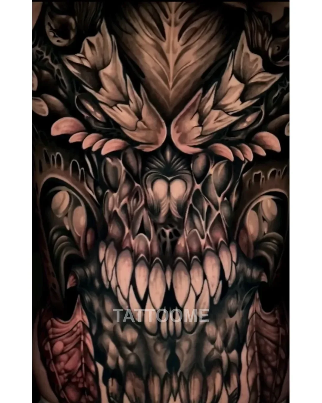 블랙앤그레이 블렉엔그레이 등판 - joy.tattooer