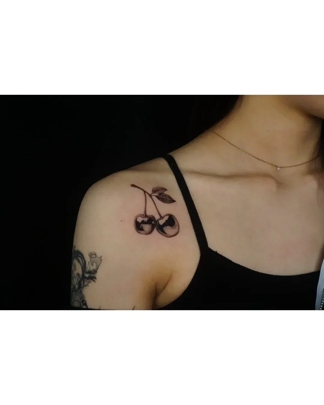 블랙워크 체리 - laya_tattooer