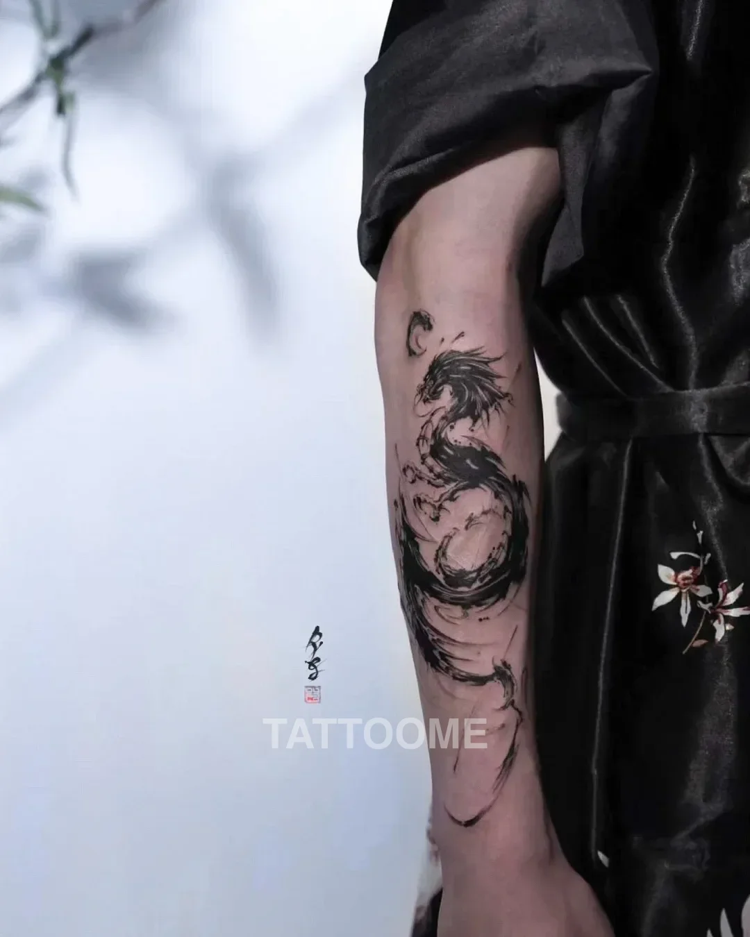 블랙워크 팔 - dyed_tattoo