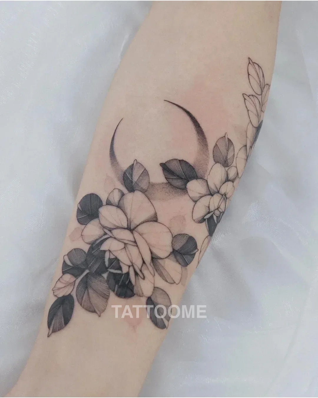 감성타투 팔 꽃 - bloom_tattooer 14