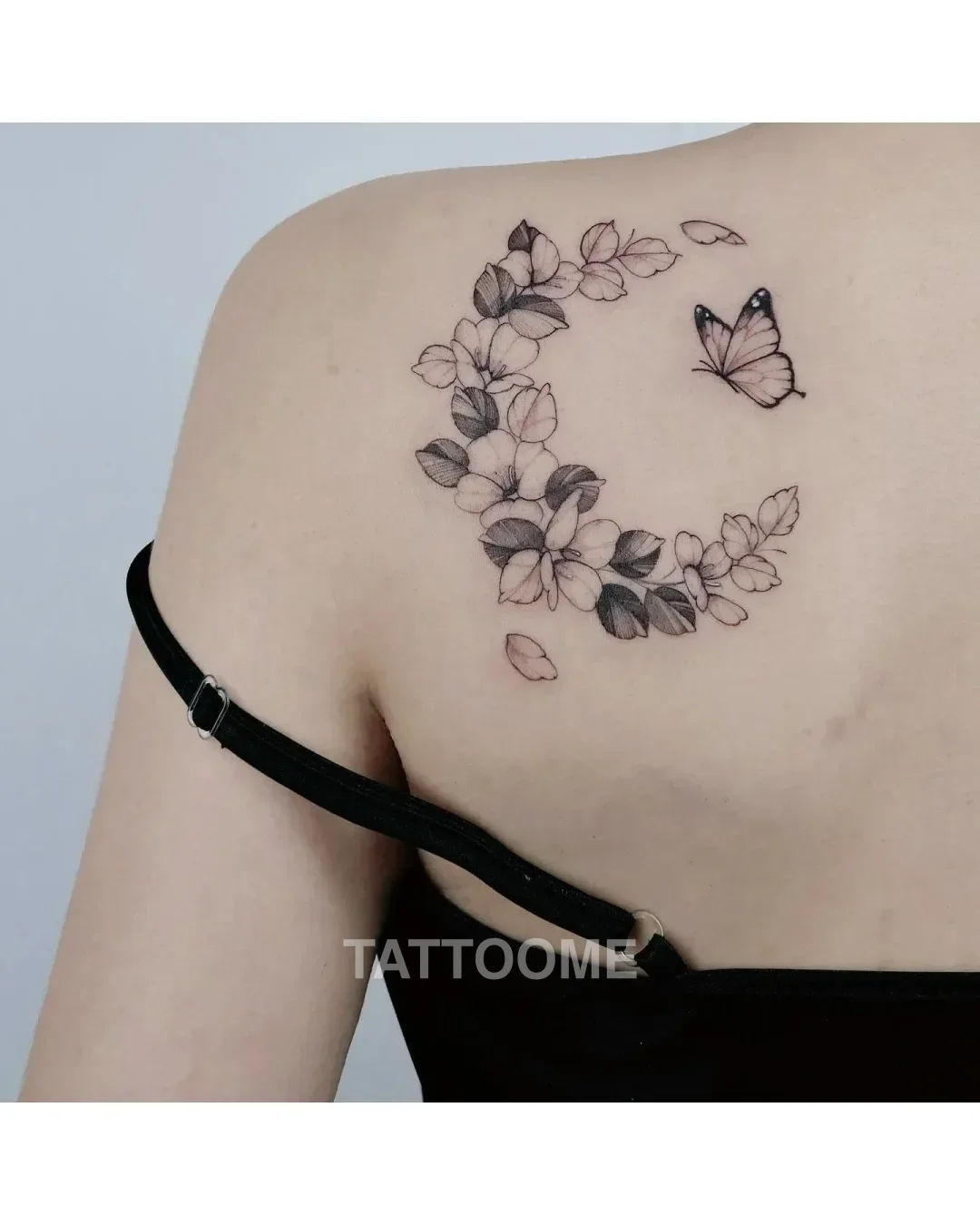 감성타투 나비 어깨 - bloom_tattooer 15